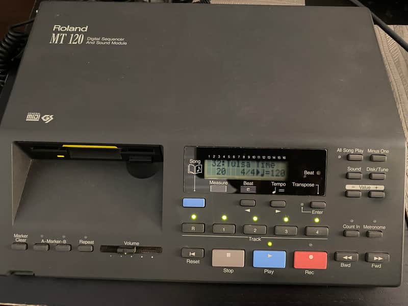 Roland  MT 120 1991 - Gray plastic image 1