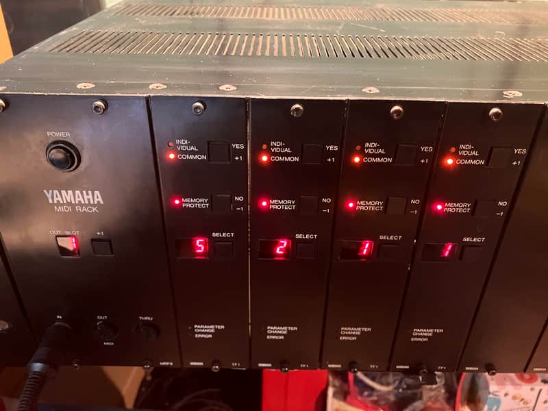 Yamaha TX416 1982 - Black image 1