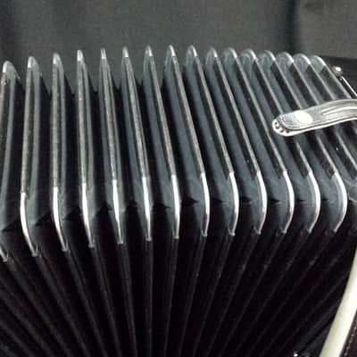 Cordovox Super V 5 Double Tone Chamber Accordian Jet Black w/Electronics image 11