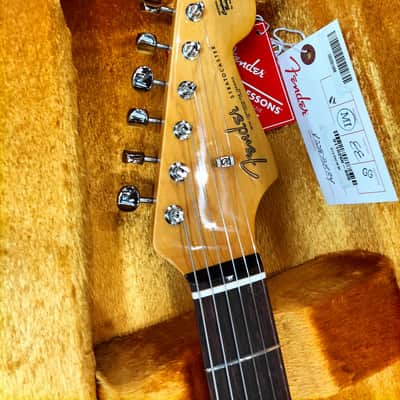 Fender American Vintage II 1961 Stratocaster, Rosewood Fingerboard, Olympic White image 14