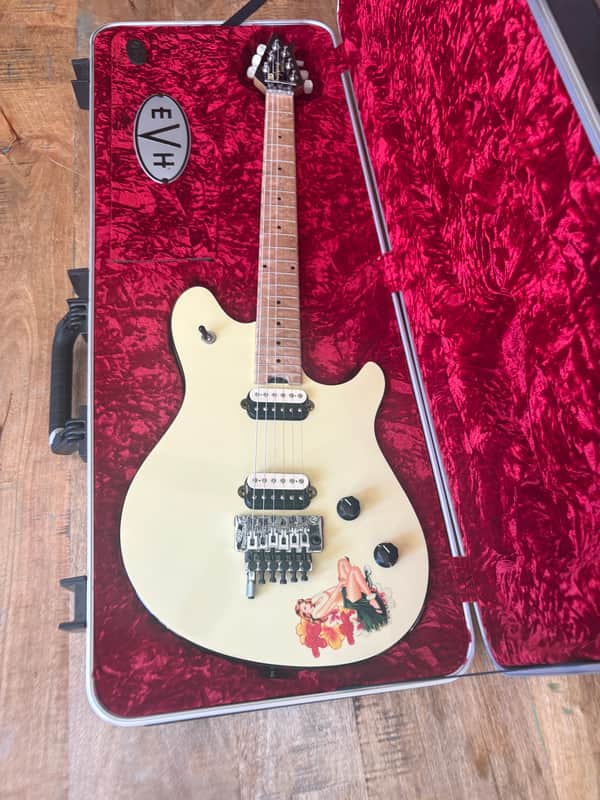 EVH Wolfgang Special MIJ 2010 - White image 1