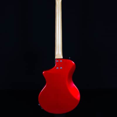 Duesenberg Julietta, Catalina Red image 7