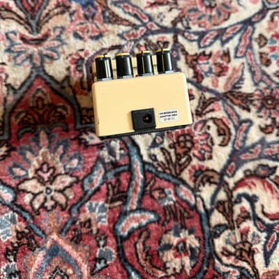 Boss FT-2 Dynamic Filter (Black Label) 1986 - 1989 - Yellow image 2