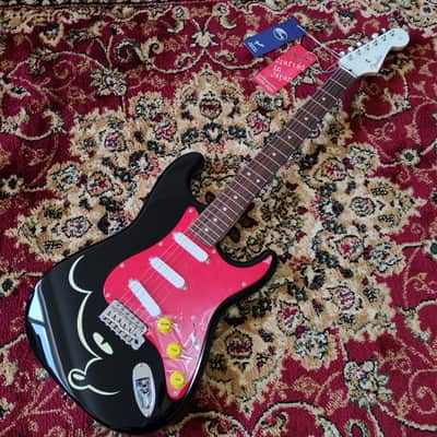 *NEW OLD STOCK* 2010 Fender Japan Disney Official Mickey Mouse Stratocaster ST-Mickey D-120, 1 of 100, MIJ image 6