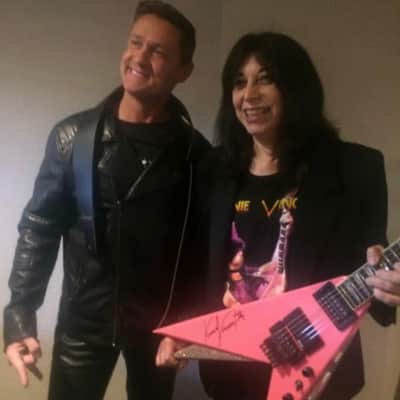 Jackson USA Vinnie Vincent Vee 1988 Pink OHSC image 9
