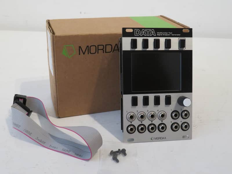 Mordax Data Eurorack Oscilloscope and Signal Generator Module – Boxed image 1