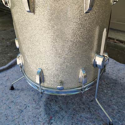 Ludwig 3 Ply 16x16 Floor Tom with Double Mufflers 1970's - Silver Sparkle image 7