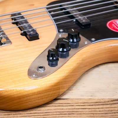 B-Stock Squier Classic Vibe '70s Jazz Bass V 5-String Electric, Natural image 5