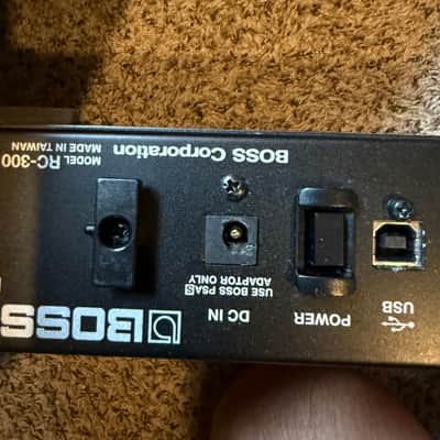 Boss RC-300 Loop Station 2011 - 2021 - Black / Red image 3