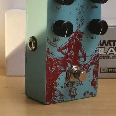Walrus Audio Deep Six Compressor V1 2017 - 2018 - Blue / Red Diver V2 image 6