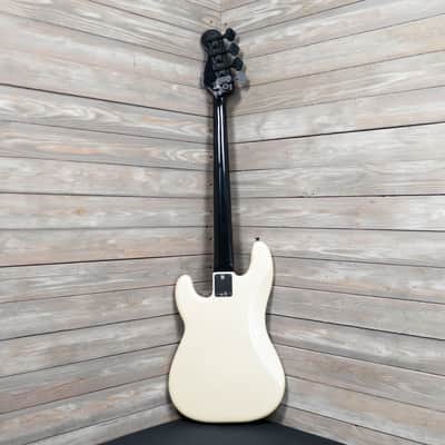 Fender Duff Mckagan Signature DLX P Bass Guitar - White Pearl (0853-SR) image 6