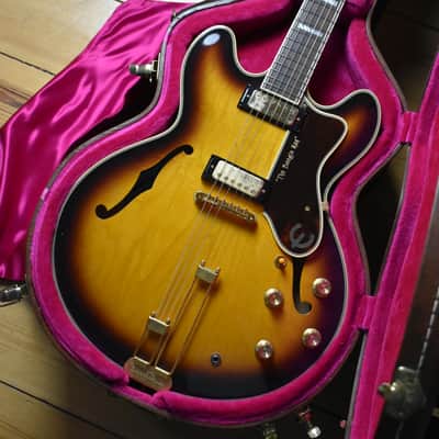 EPIPHONE JOHN LEE HOOKER 1964 SHERATON (MODEL USS1) electric