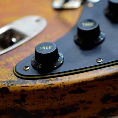 American Fender Stratocaster Heavy Relic Nitro Sunburst HSS CS Texas Specials image 9