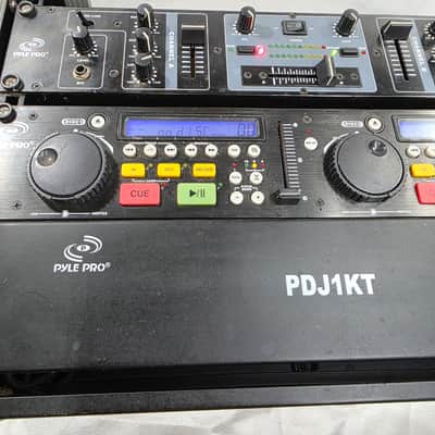 Pyle Pro PDJ1KT Dual CD Player & 2-Channel DJ Mixer in Road Case image 3