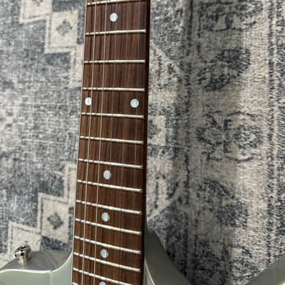 Epiphone "Inspired by Gibson Custom" '63 Firebird I 2024 - Present - Silver Mist w/ OHC image 4