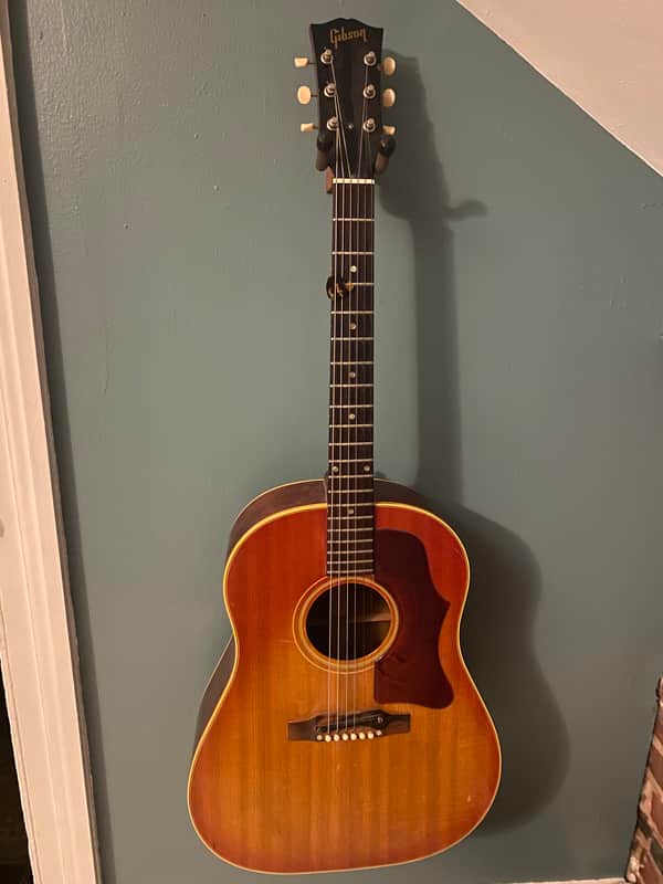 Gibson J45 1964 - Cherry Burst image 1