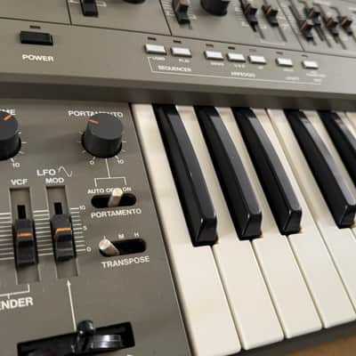 Roland SH-101 32-Key Mono Synth image 2