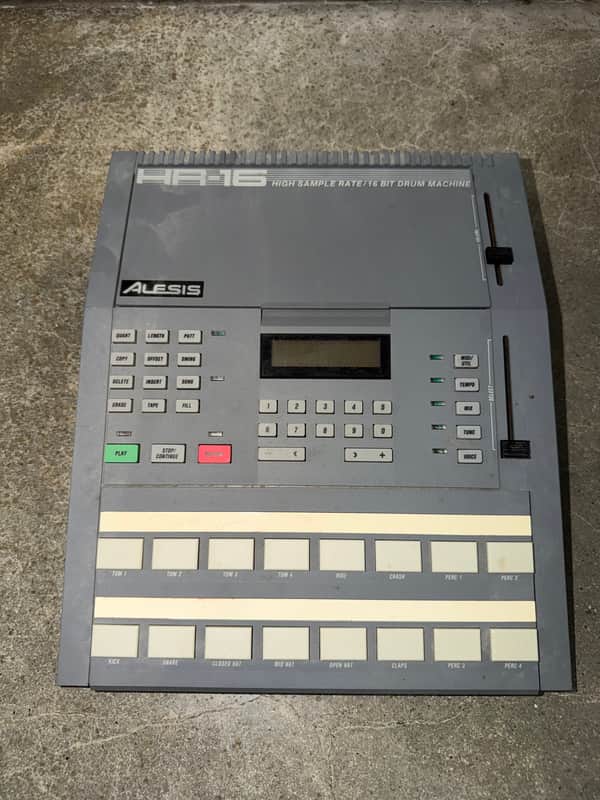 Alesis HR-16