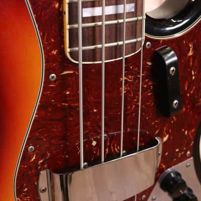 Fender Custom Shop 1972 Jazz Bass Relic - Rosewood Fingerboard, 3-Tone Sunburst image 5
