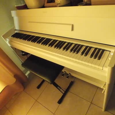 Piano Yamaha Arius YDP S55 blanc image 5