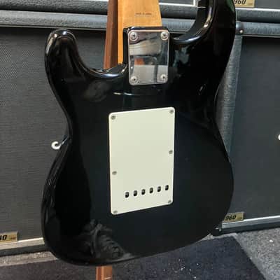 Fender MST-32 Mini Stratocaster MIJ Early 1990s - Black image 5