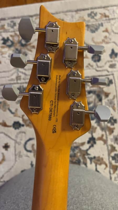 PRS SE Silver Sky 2022 - 2023 - Dragon Fruit