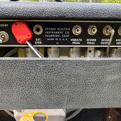 Fender Vibroverb 2-Channel 40-Watt 1x15" Guitar Combo 1963 - 1964 - Black Panel w/ JBL image 6