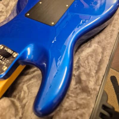 Fender American Ultra II Stratocaster HSS Noble Blue image 14