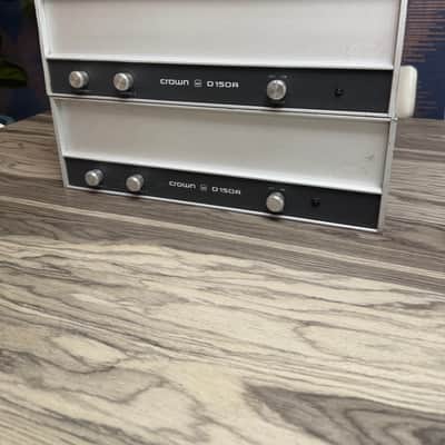 Crown D150A 1975-1985 - Silver / Black image 3