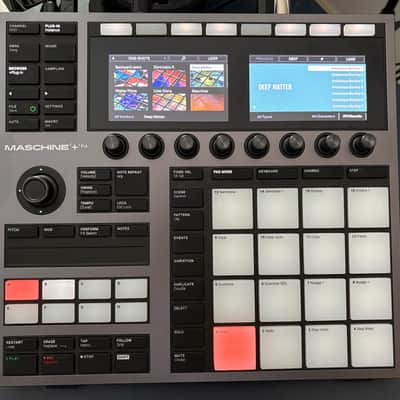 Native Instruments Maschine Plus 2020 - Present - Black image 1