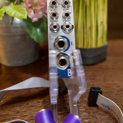 BASTL Instruments Ciao! Quad Line Output & Headphones Amp 2013 - 2020 - Silver image 1
