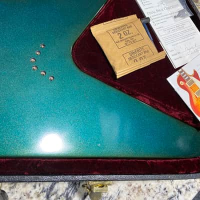 Video! 2002 Gibson '58 Flying V Mahogany Satin Metallic Blue (Aged Green) image 14