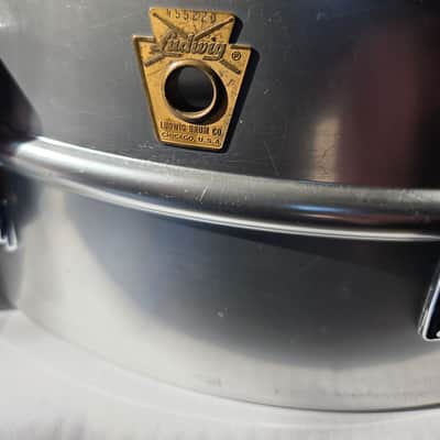 67 Ludwig  Acrolite No. 404-grey matte finish and chrome image 12
