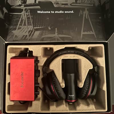 Focusrite Scarlett Solo 4th Gen USB Audio Interface Studio Bundle 2023 - Present - Red image 1