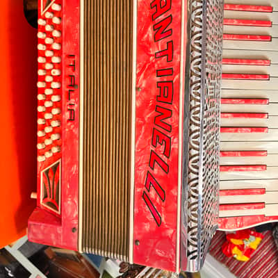 Santianelli Italia 1930-1939 - Red Piano Accordion image 4
