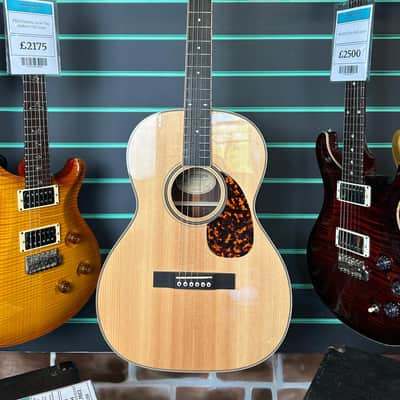 Larrivee 000-44R Legacy Series Natural Gloss 2022 Acoustic Guitar image 2