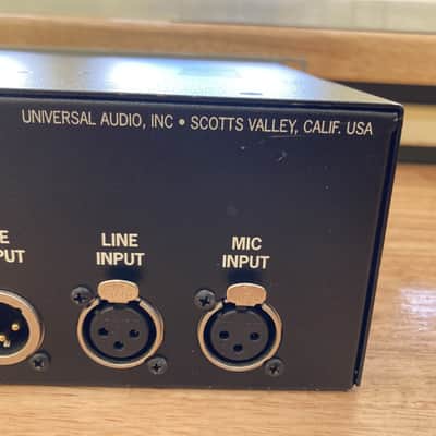 Universal Audio 710 Twin-Finity Microphone Preamp 2009 - Present - Silver image 5