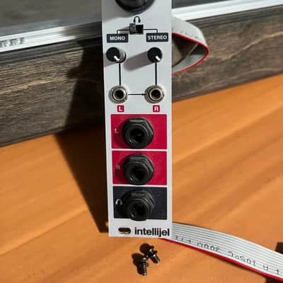 Intellijel uJack Line Level Output Eurorack Synth Module 2013 - 2018 - Silver image 2