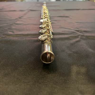 Yamaha Japan YFL-581 open-hole Flute - B foot image 12