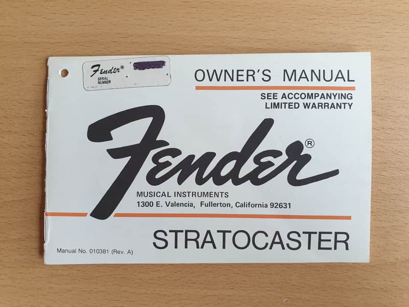 [Vintage] Fender Stratocaster Owner's Manual 1977 (#1) image 1