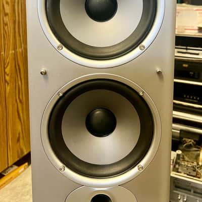 Polk Audio RTi8 Tower Speakers Cherry Wood; Tested image 6
