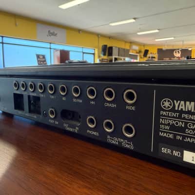Yamaha RX11 Digital Rhythm Programmer 1984 - Black image 6