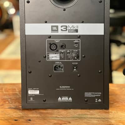 JBL 308P MkII 2-Way 8" Active Studio Monitors (Pair) image 4