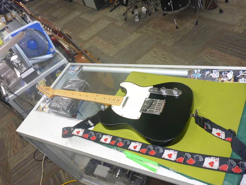 Fender Squier Series Telecaster Top Loader, 6 Barrel Saddles & Maple Neck ; Leveled & Crowned & Dressed Frets 1994 - Black Body , White Pick Guard