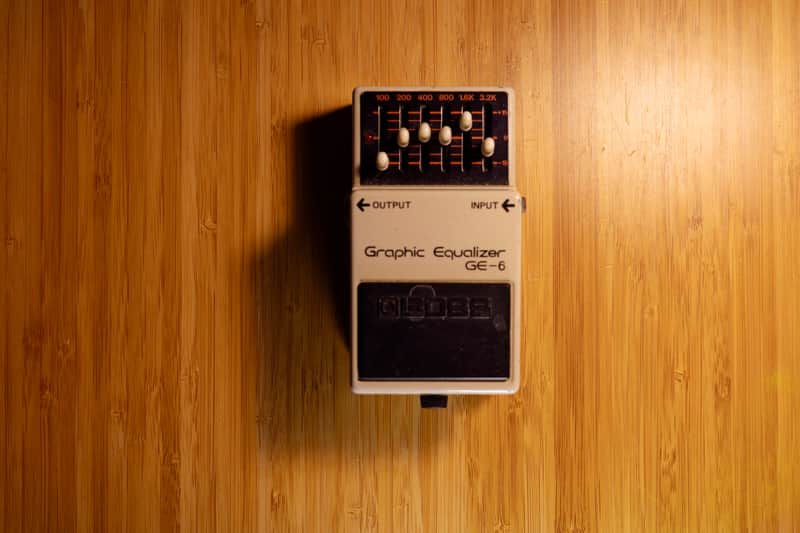 Boss GE-6 Graphic Equalizer | Reverb