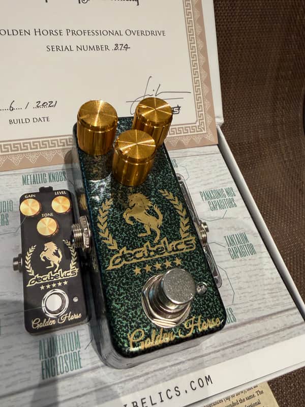 Decibelics Golden Horse Professional Overdrive 2021 Hammered Green image 1