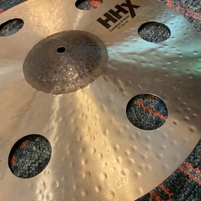 Sabian 17" HHX Complex O-Zone Crash Cymbal *DRUMFEST 2025* image 4