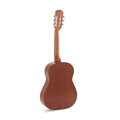 ADMIRA Guitar Pack With Admira Alba 3/4 Classical Guitar, Beginner Series, Tuner, Bag And Colour Box image 7