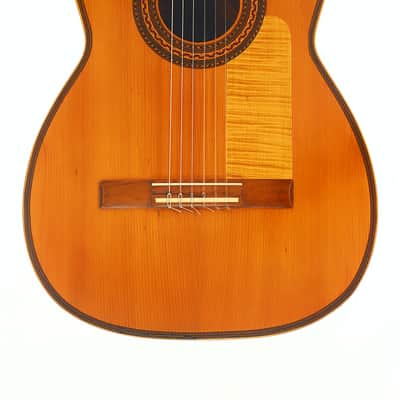 Telesforo Julve ~1930 Torres style classical guitar - nice vintage sound image 2