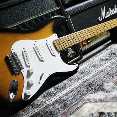 Fender ST-57 AS 40th Anniversary Stratocaster MIJ 1994 - 2-Tone Sunburst image 2